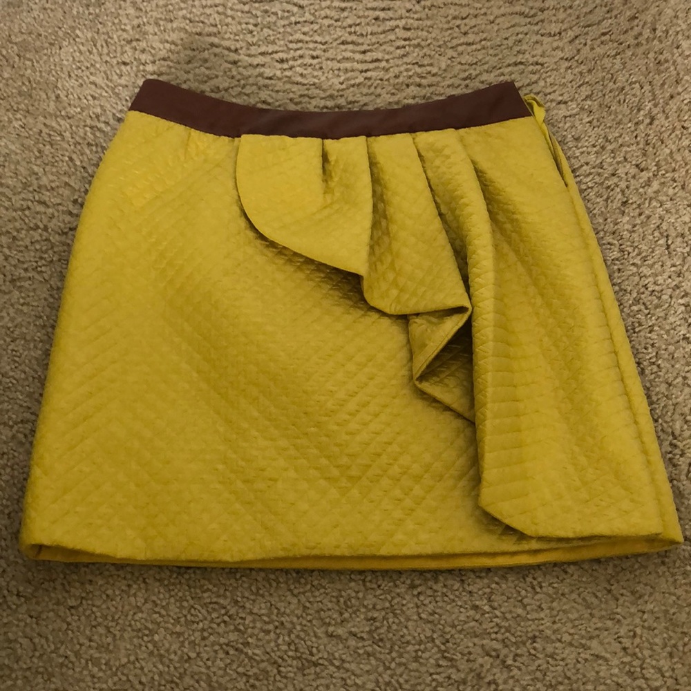 Yellow midi skirt
